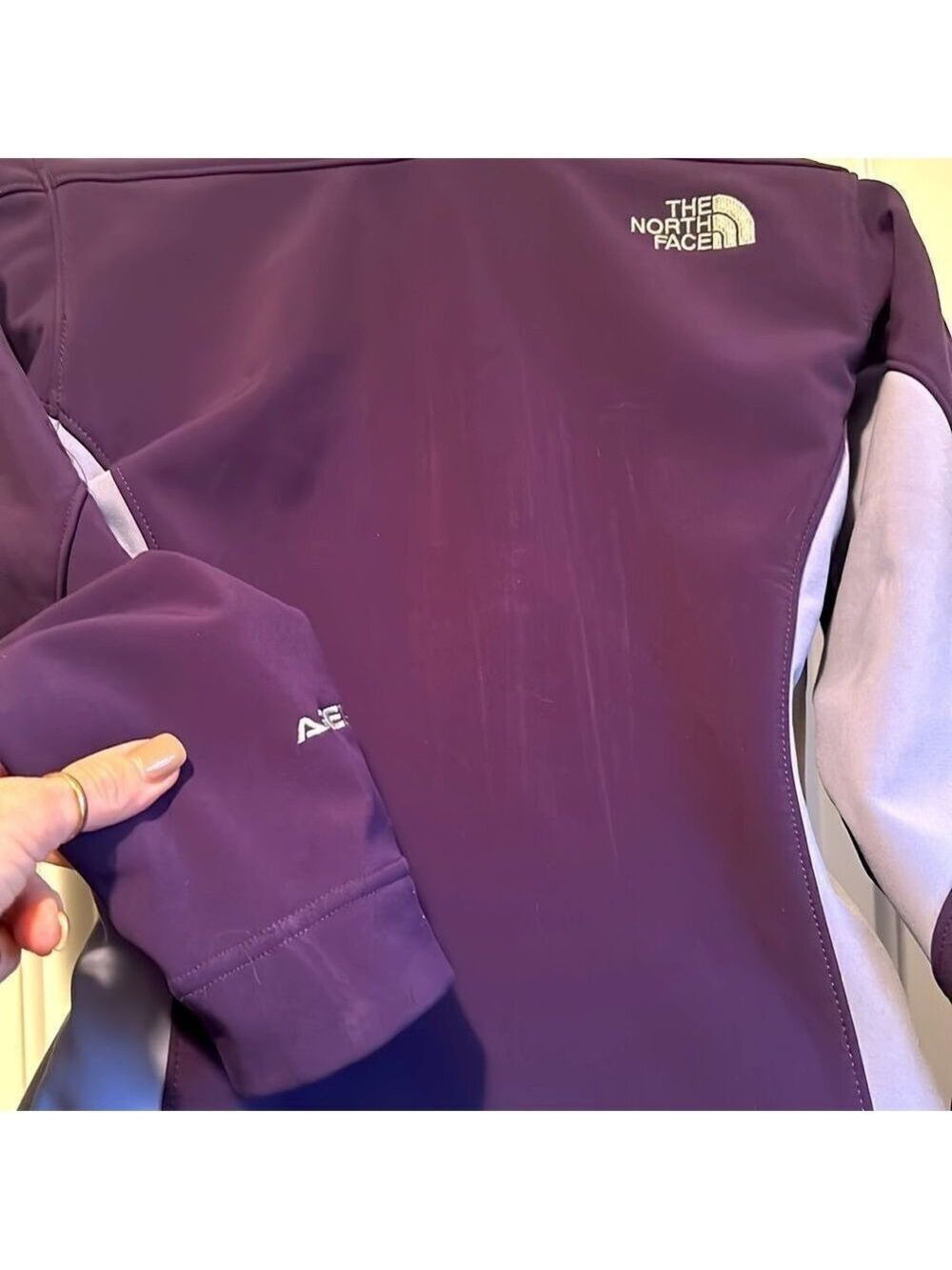 North Face Jacket - Picture 12 of 12
